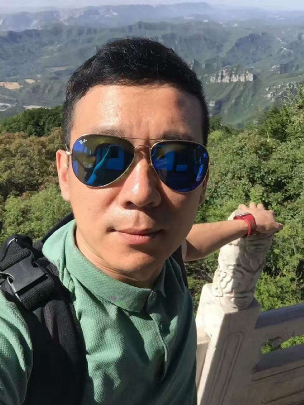 望穿秋水的第一张照片--桃园交友中心