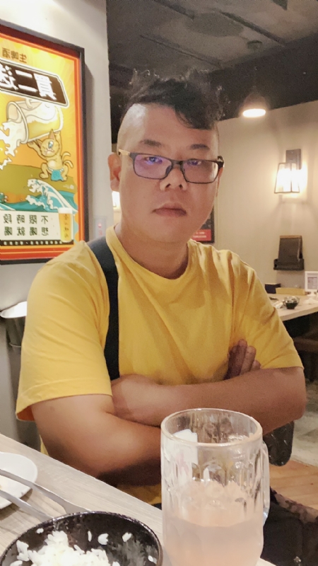 公爵的第一张照片--桃园交友中心