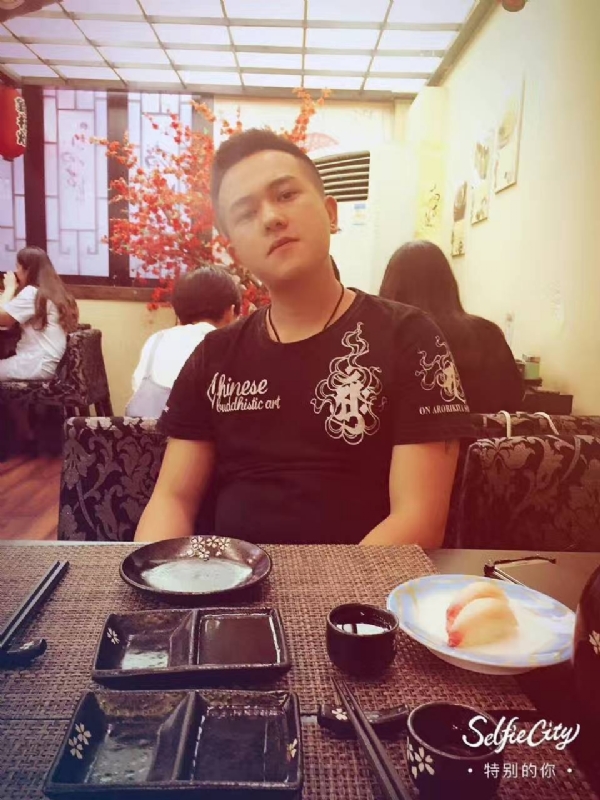 夏天的第四张照片--桃园交友中心