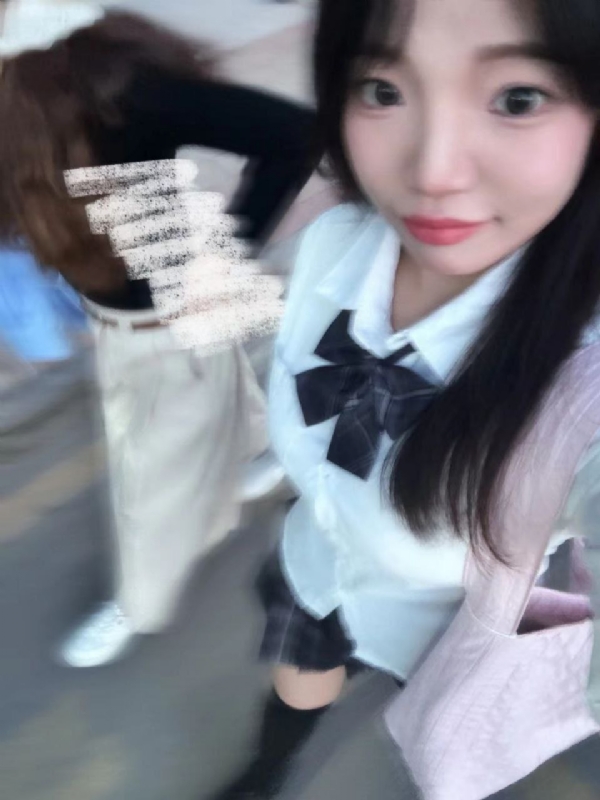 台灣小姐伊洛的第一张照片--桃园交友中心
